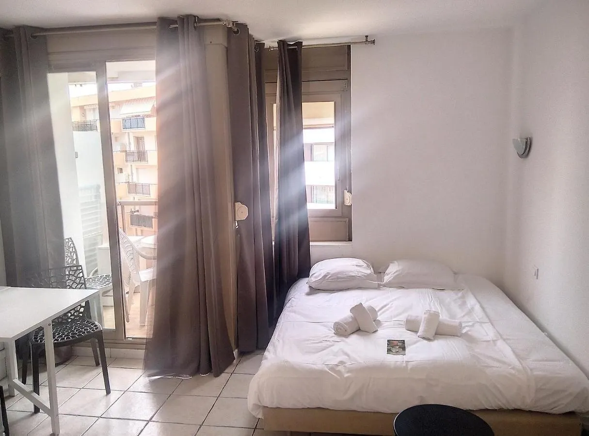 Daire Residence Graziella Studio 126 Juan-les-Pins Fransa